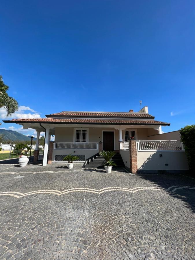 Вилла Patricia'S House Striano Экстерьер фото